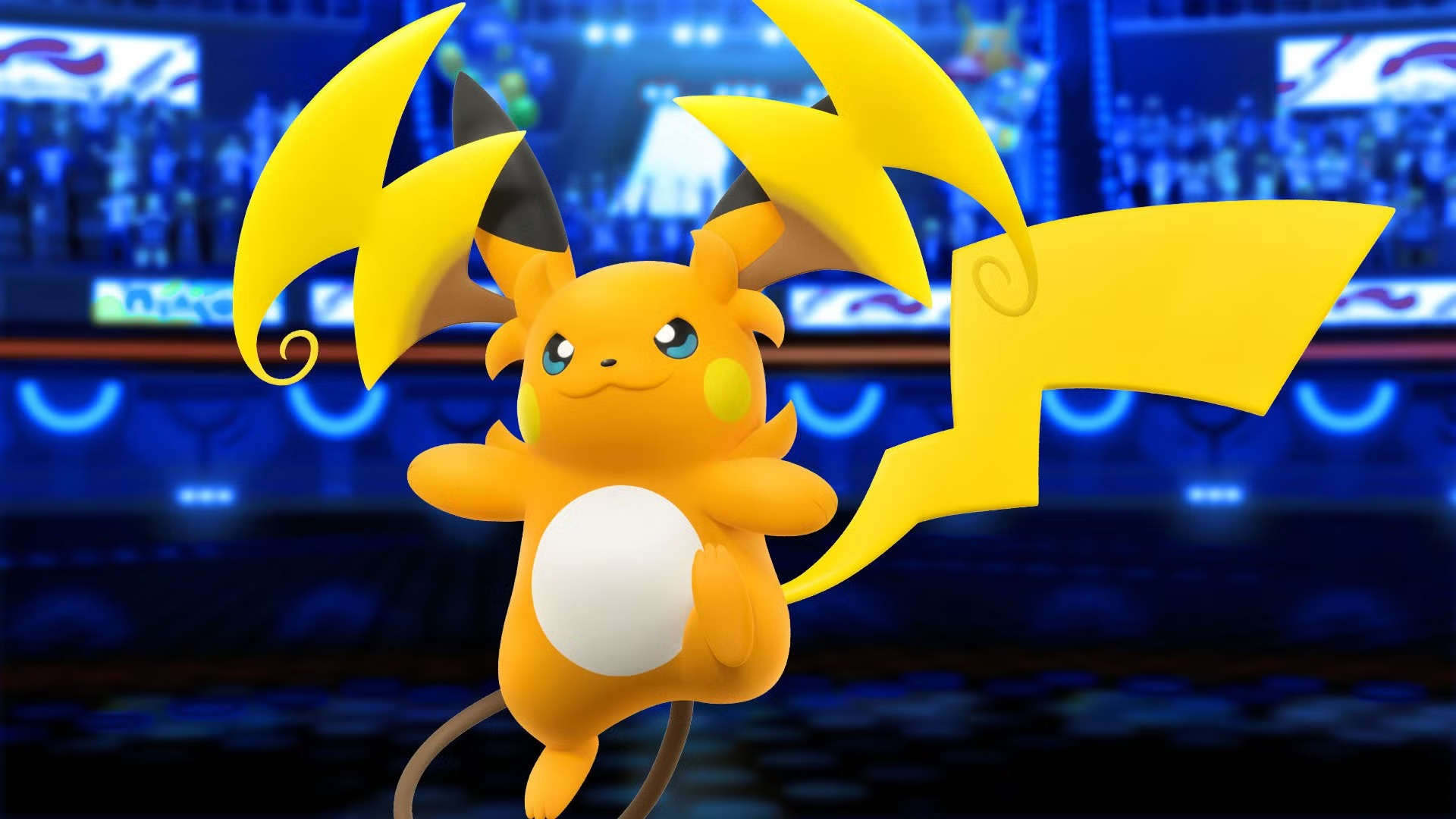 Modello tridimensionale di Mega Raichu Y fluttuante al centro di un'arena da torneo futuristica con spalti illuminati di blu.